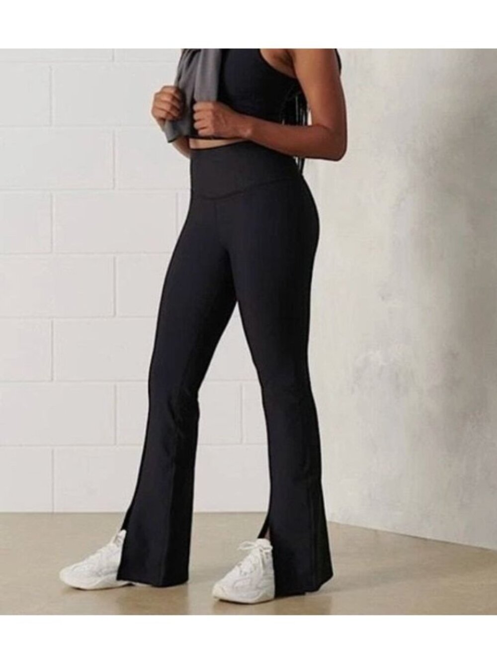 ABERCROMBIE & FITCH YPB split hem flare leggings in black size XL
